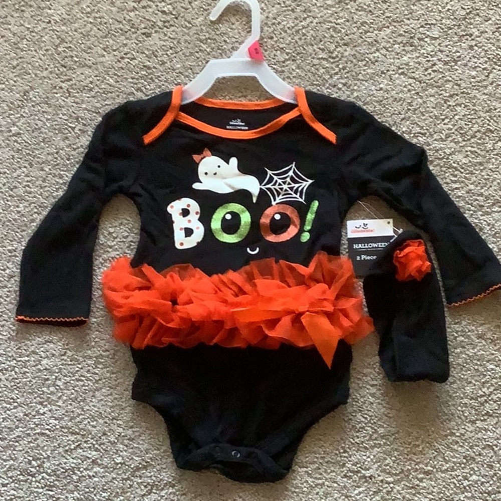 NWT 18 Month 2 piece Halloween set